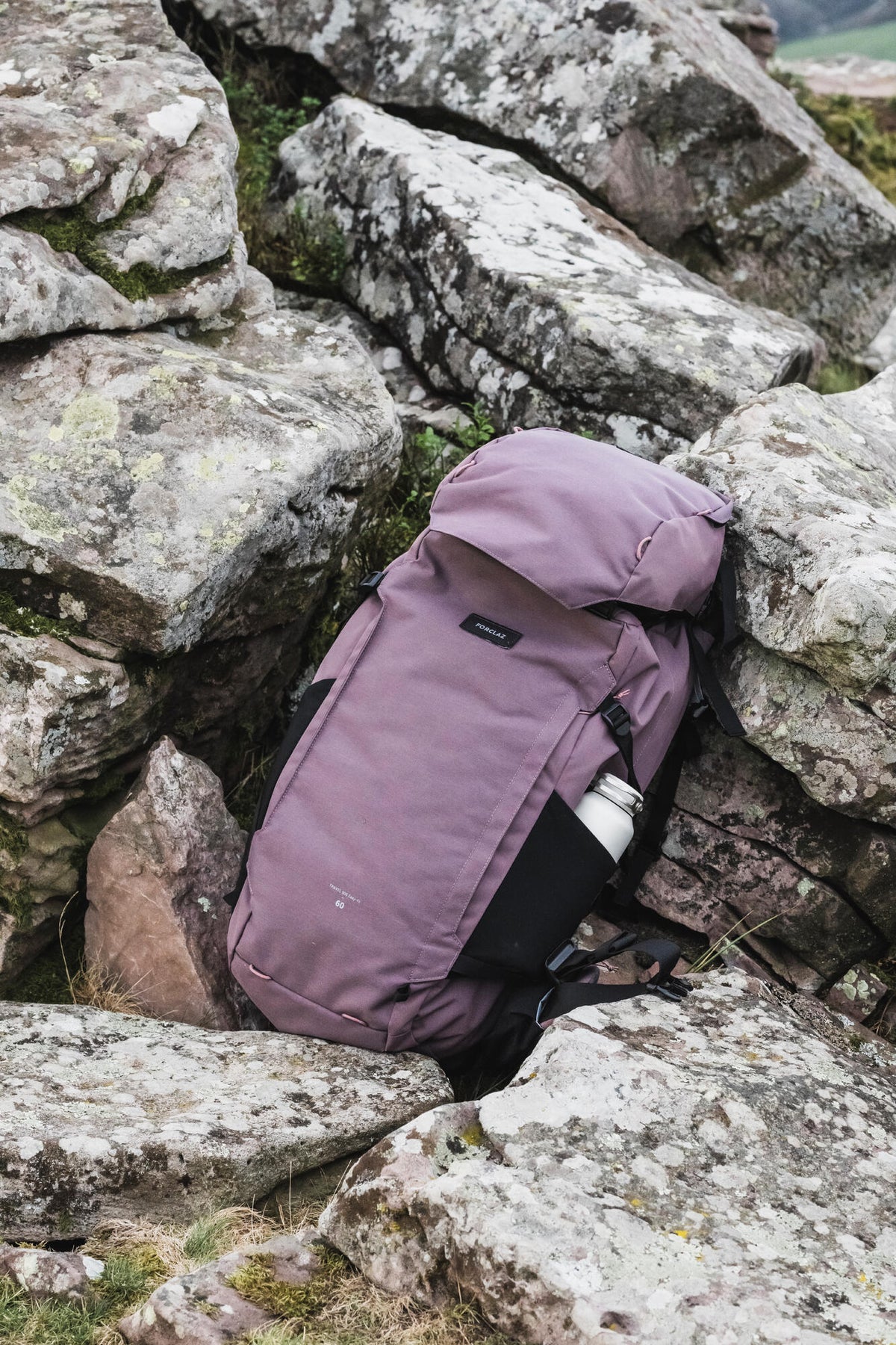 Forclaz Women's Travel 900 60 + 6 L Backpacking Pack