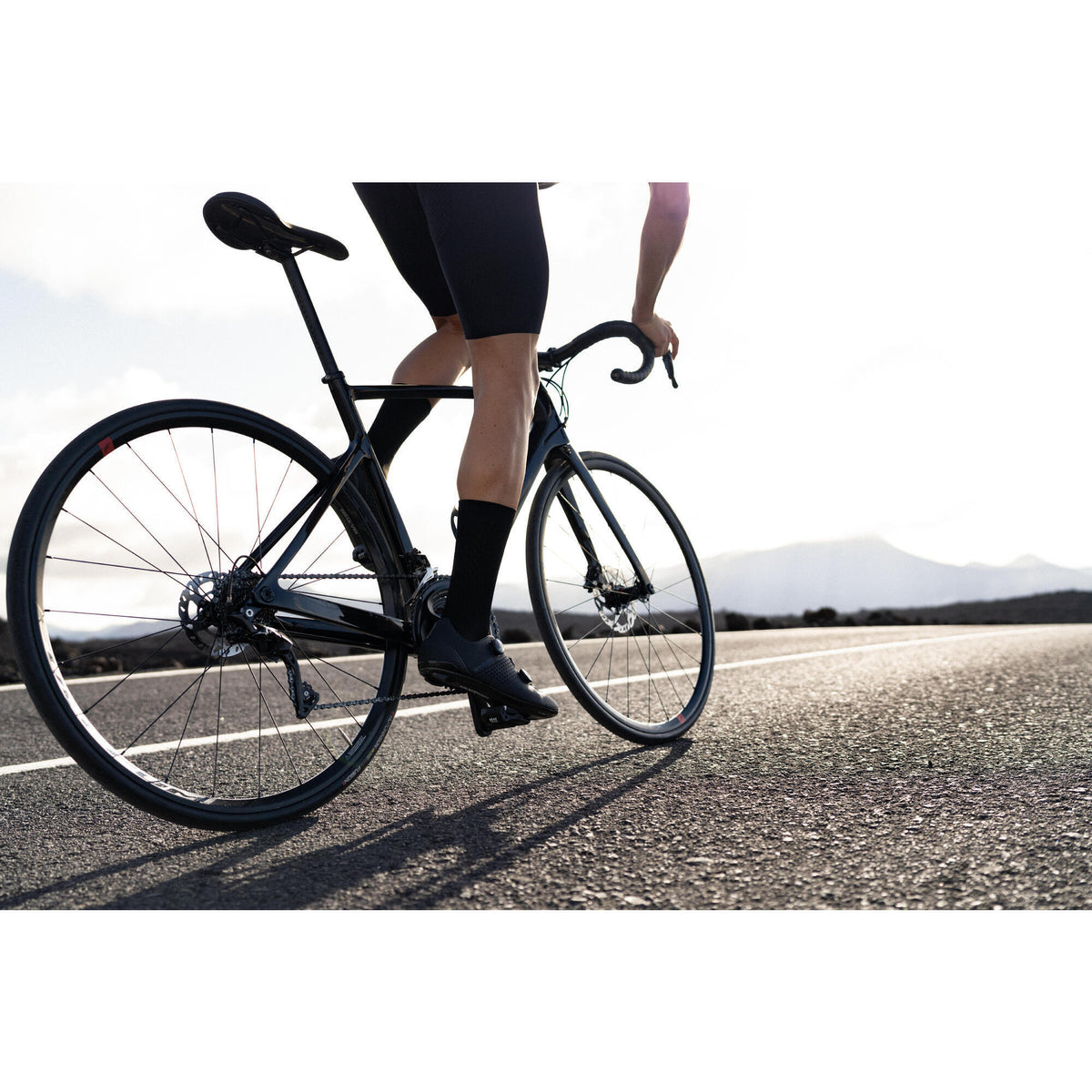 Van Rysel 900 Mid-Cut Cycling Socks