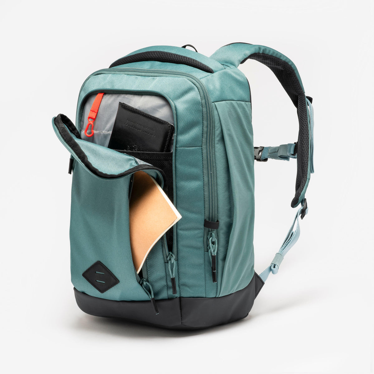 Quechua NH500 Escape 16 L Hiking Backpack