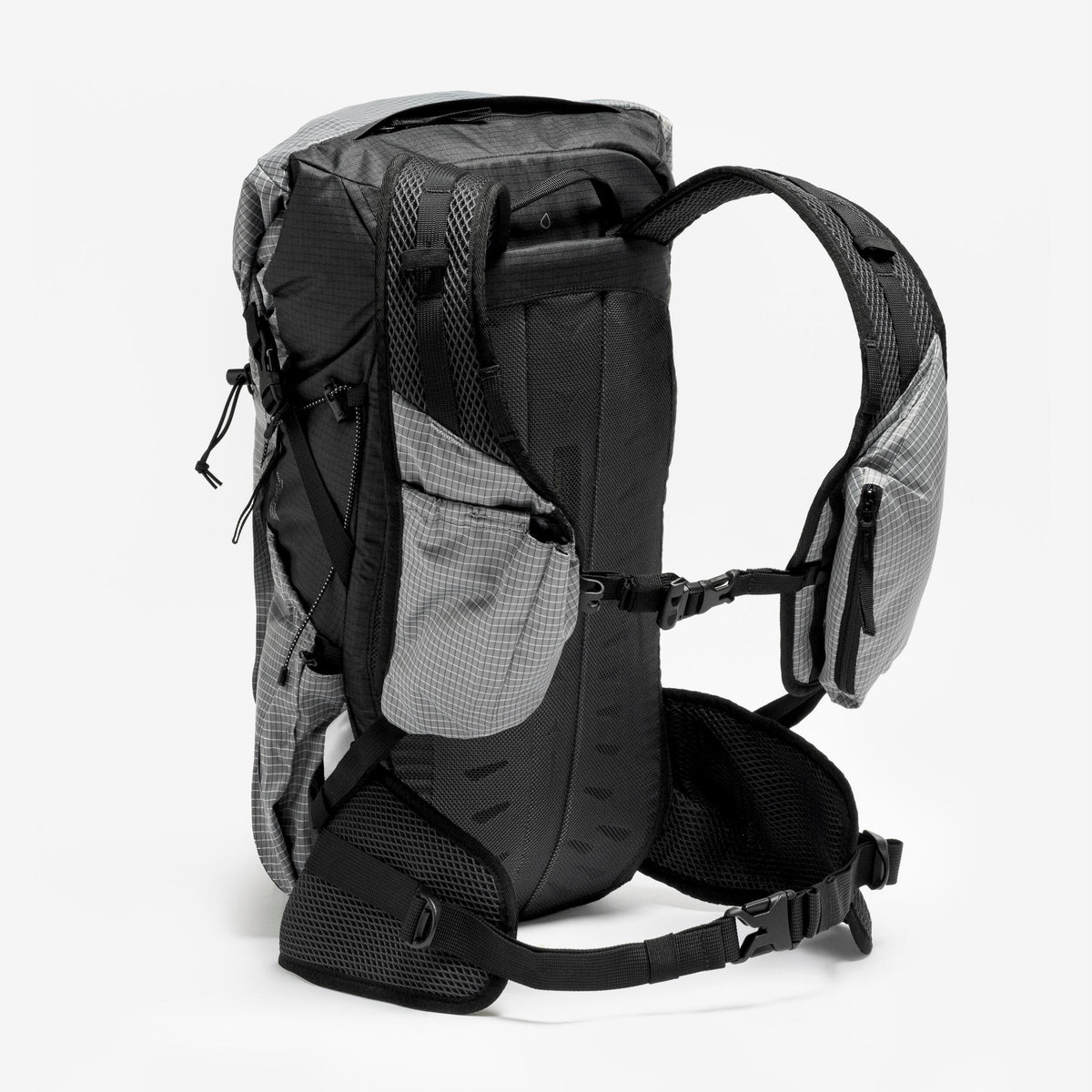 Quechua MH500 22L Lightweight Hiking Backpack