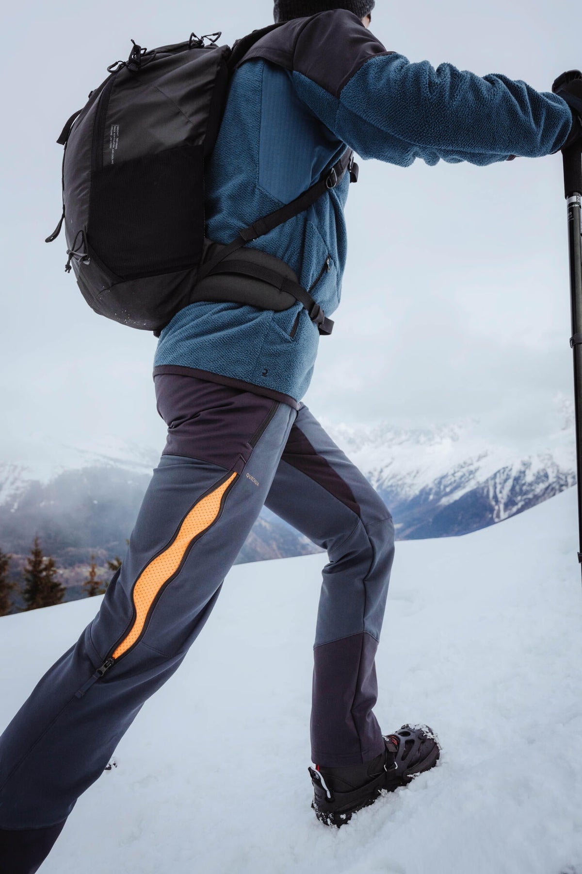 Quechua Men's MH500 Warm Water-Repellent Hiking Fleece Jacket