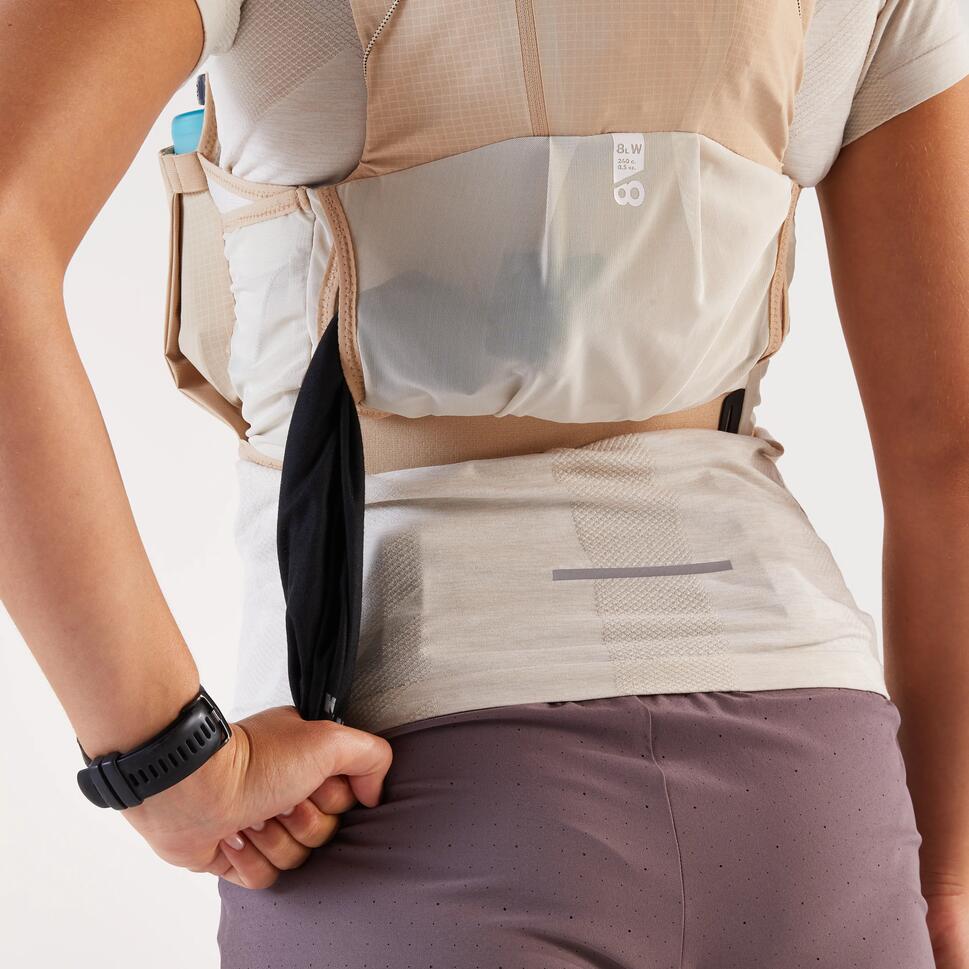 Kiprun Women's 900 8L Trail Running Hydration Vest + 2 x 500ml flasks included