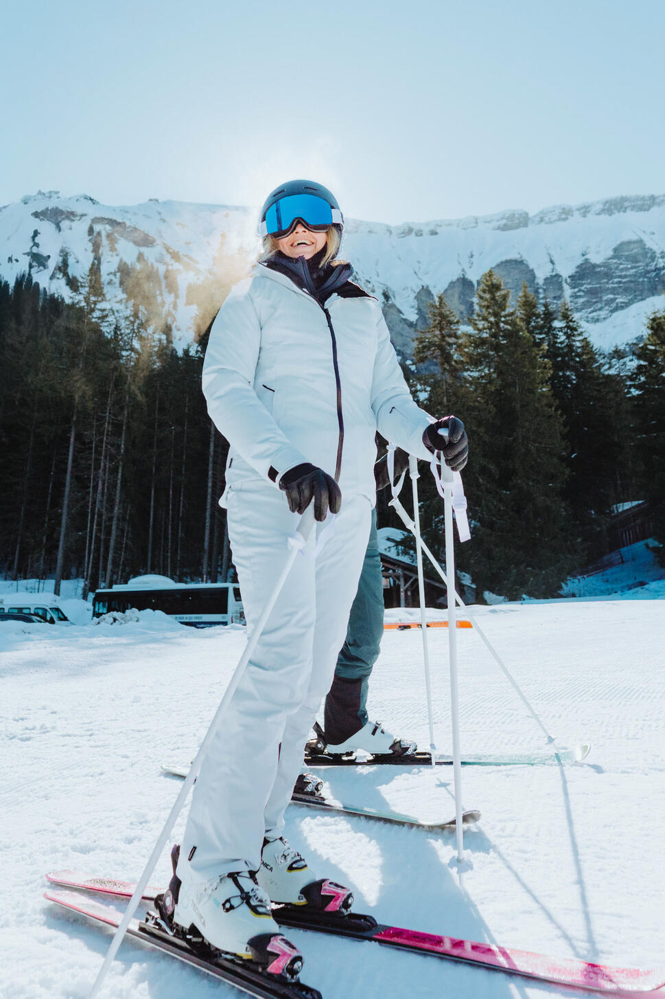 Women's waterproof ski and snowboard jacket 500 - Ice blue